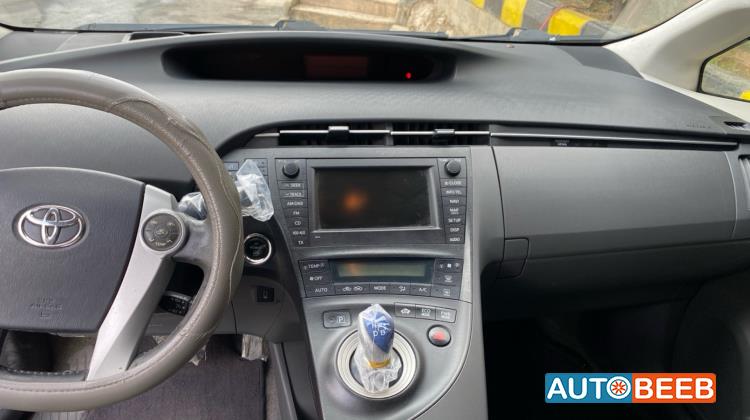 تويوتا بريوس 2009