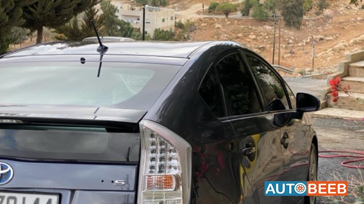 تويوتا بريوس 2009