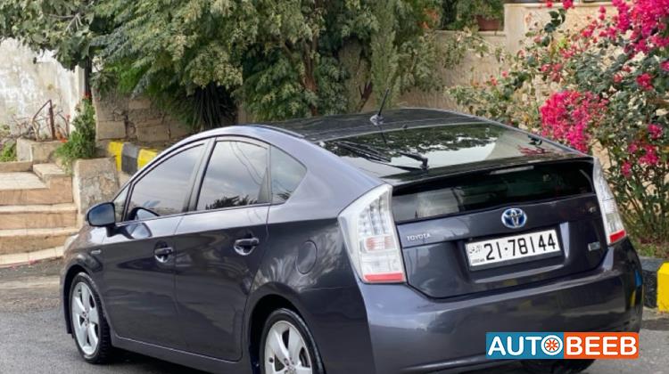 تويوتا بريوس 2009