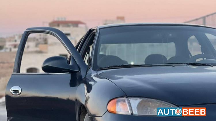 هيونداي افانتي 1996