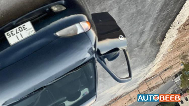 هيونداي افانتي 1996