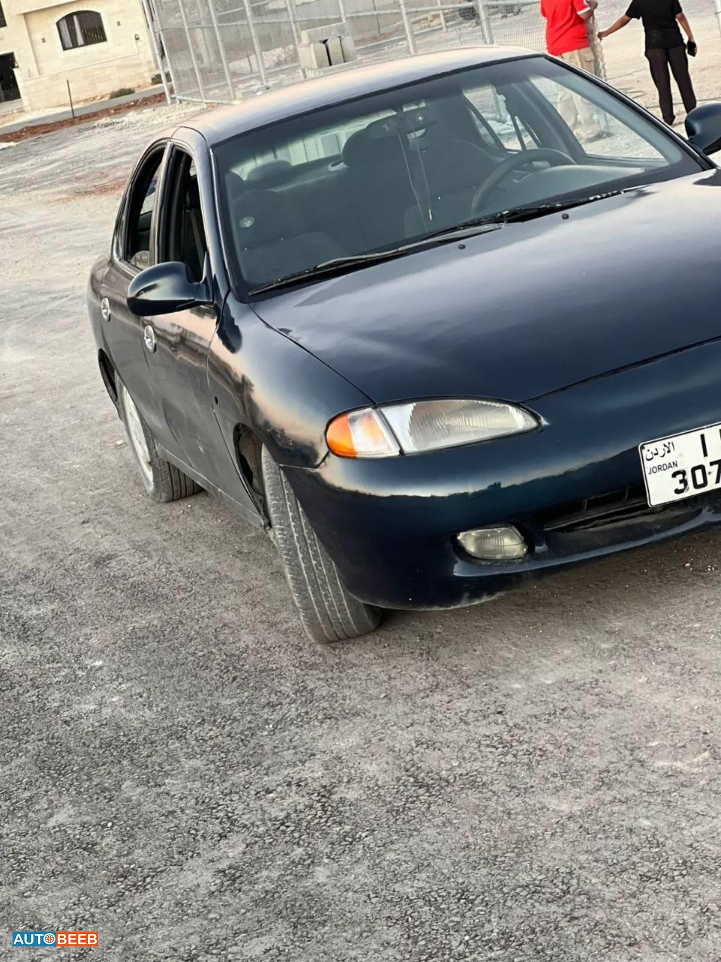 هيونداي افانتي 1996