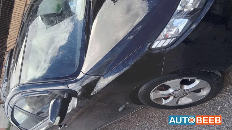 كيا فورتي 2010