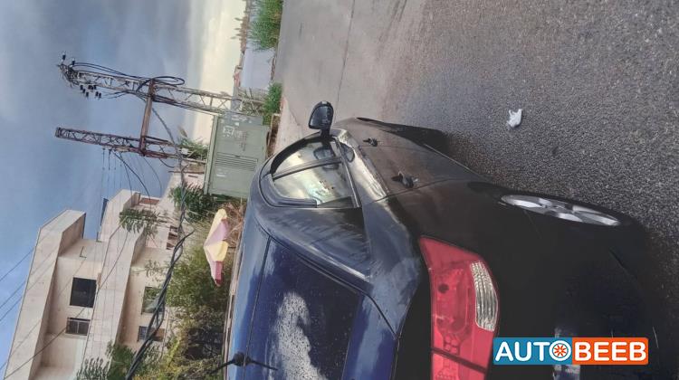 كيا فورتي 2010