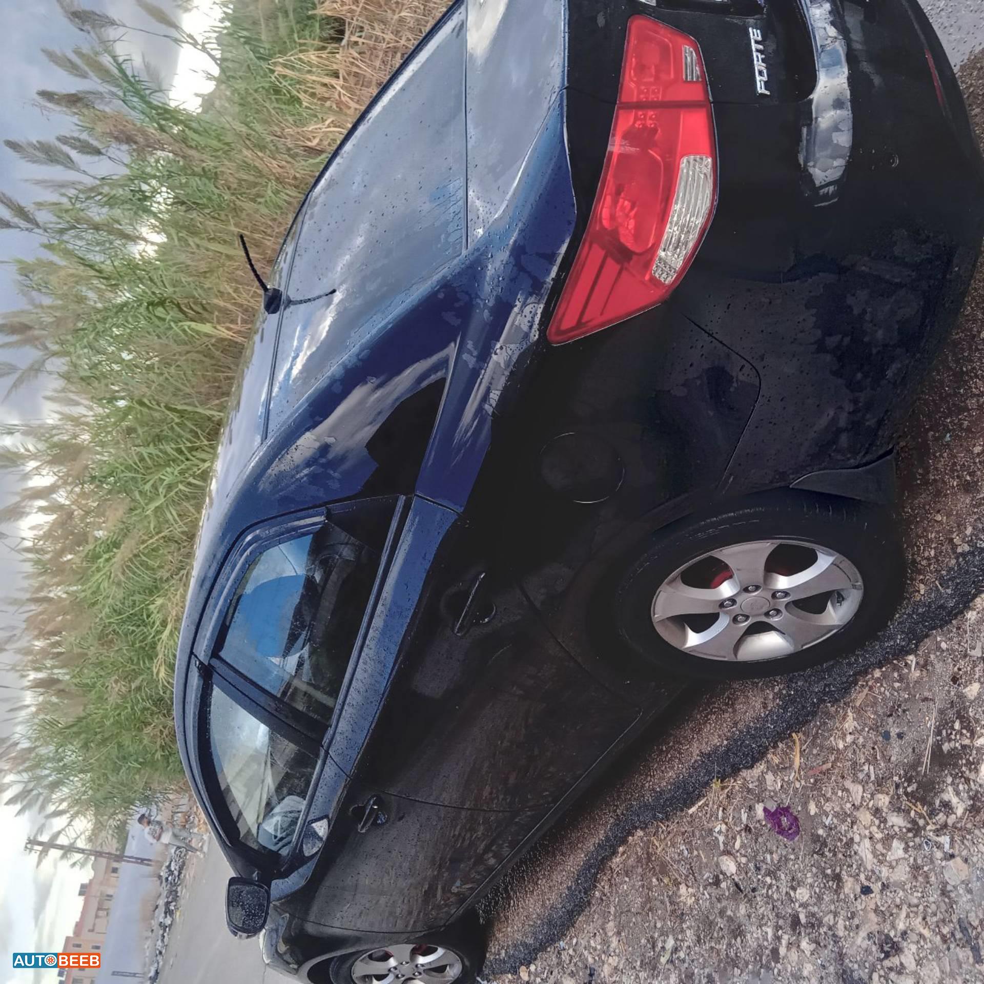 كيا فورتي 2010