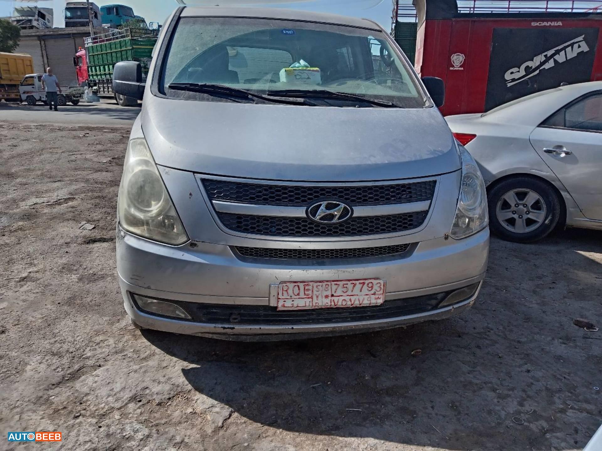 Minibus Hyundai 2008