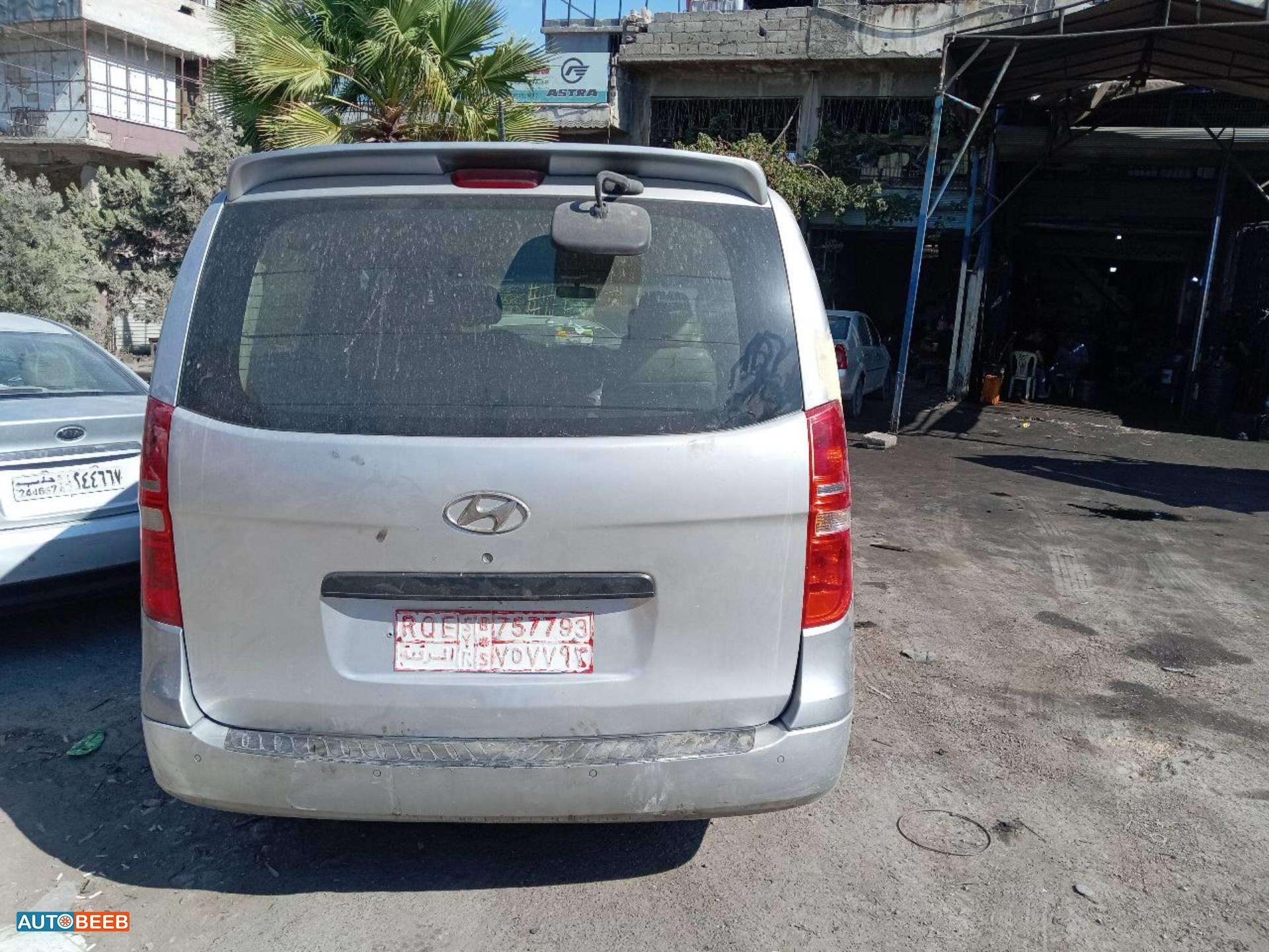 Minibus Hyundai 2008