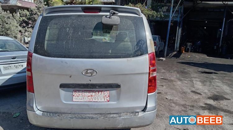 Minibus Hyundai 2008