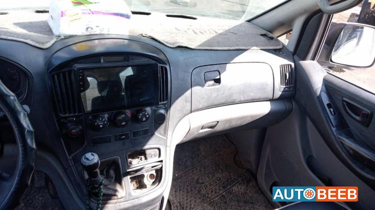Minibus Hyundai 2008