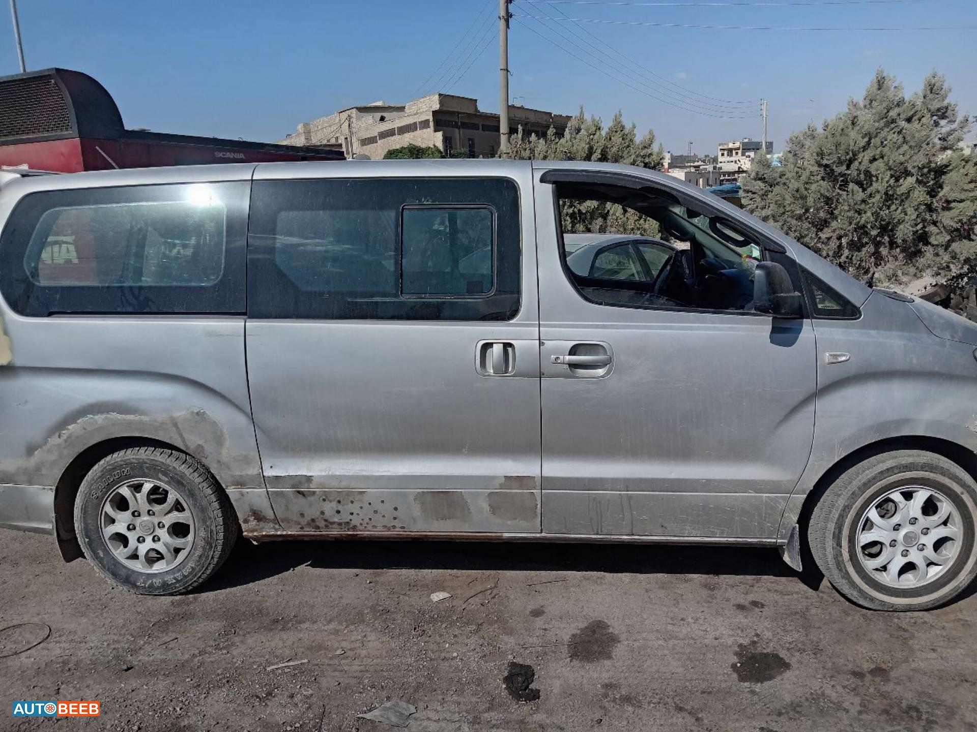 Minibus Hyundai 2008