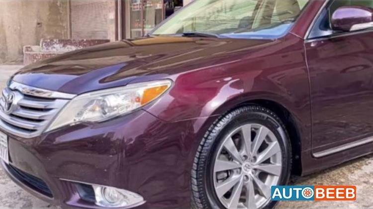 Toyota Avalon 2011
