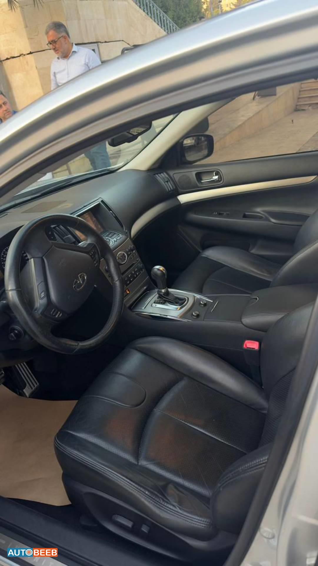 انفينيتي جي اكس 35 2012