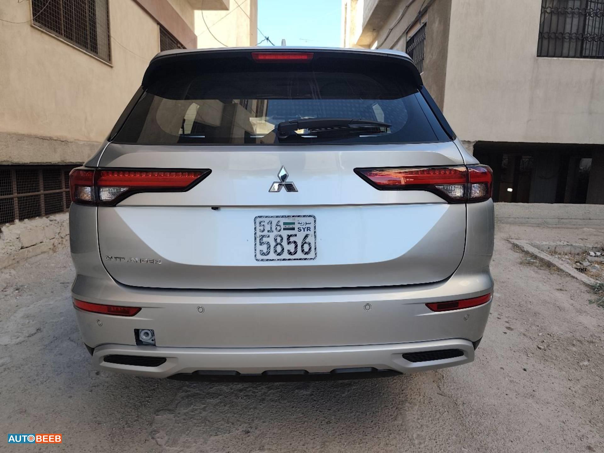 ميتسوبيشي اوتلاندر 2025