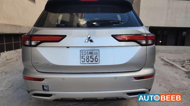 ميتسوبيشي اوتلاندر 2025