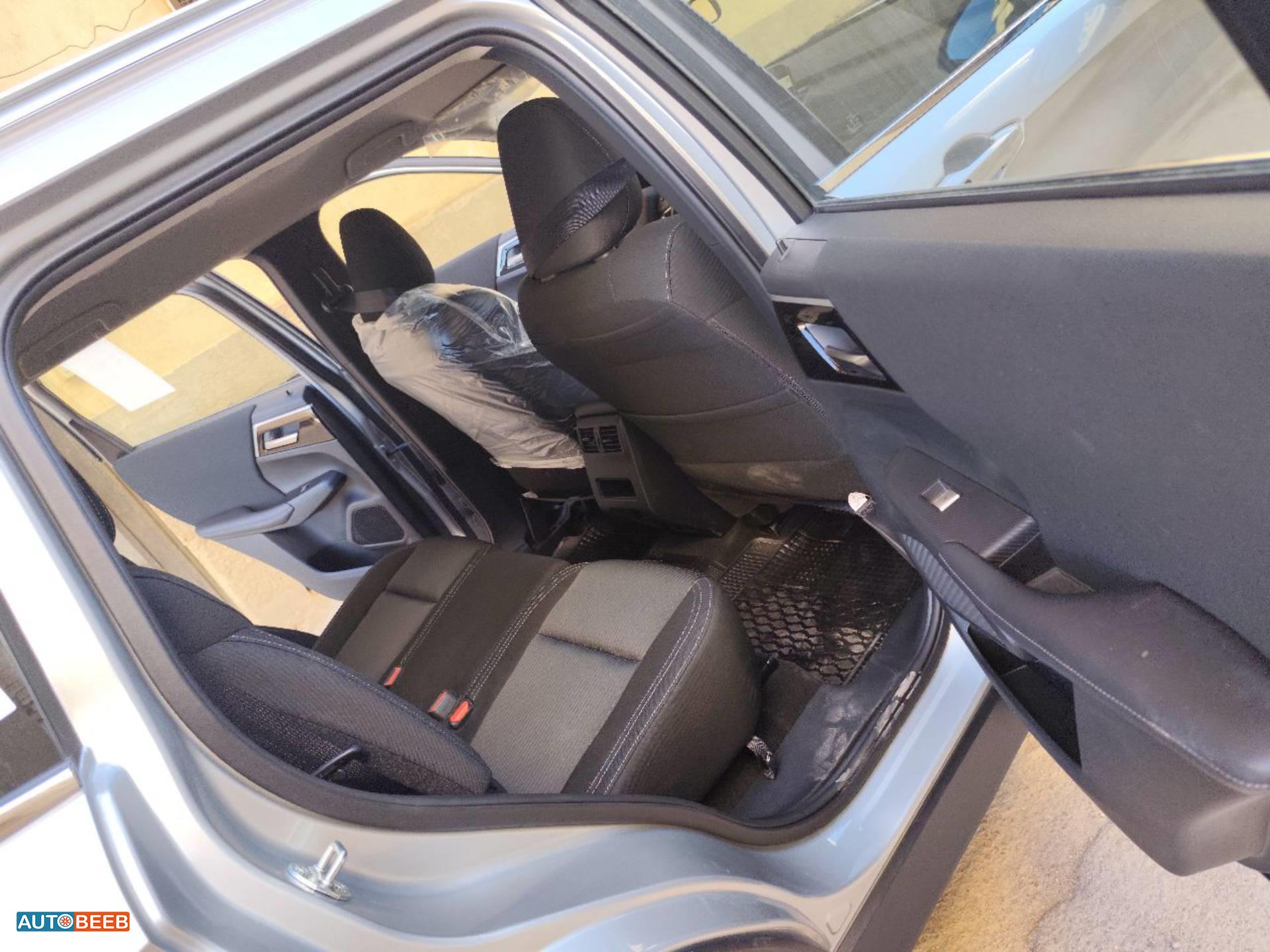 ميتسوبيشي اوتلاندر 2025