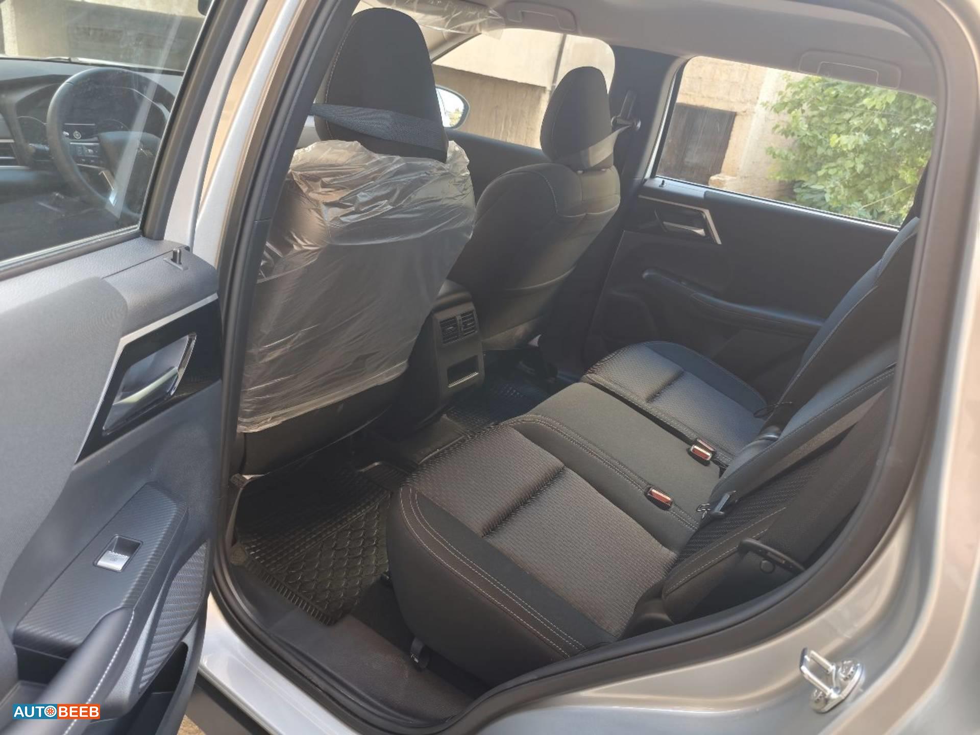 ميتسوبيشي اوتلاندر 2025