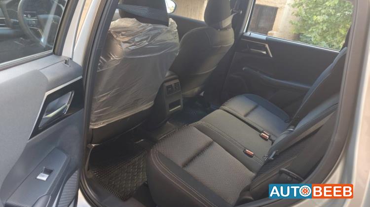 ميتسوبيشي اوتلاندر 2025