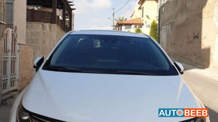 تويوتا كورولا 2019