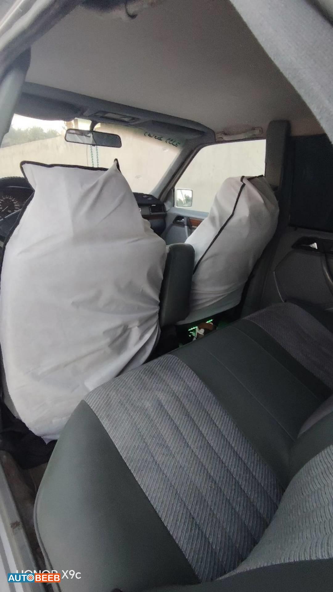 مرسيدس بنز E200 1995