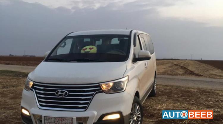 Minibus Hyundai 2019