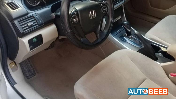 هوندا اكورد 2013