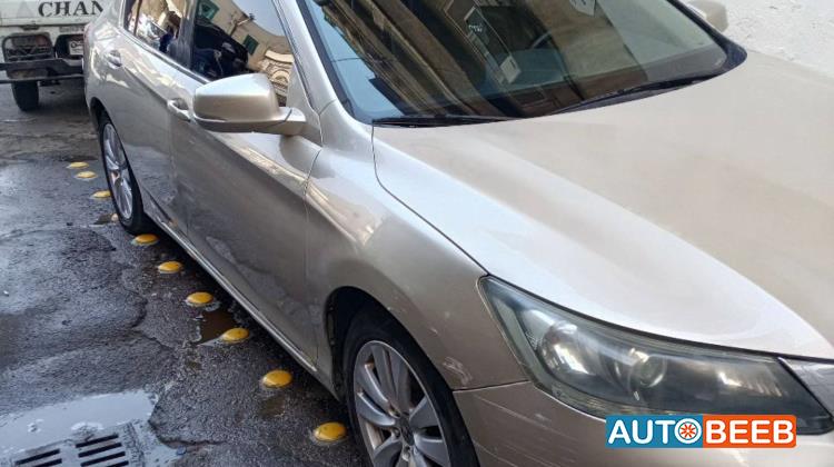 هوندا اكورد 2013