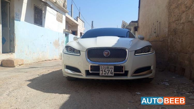 جاكوار XF 2013