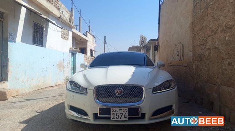 جاكوار XF 2013