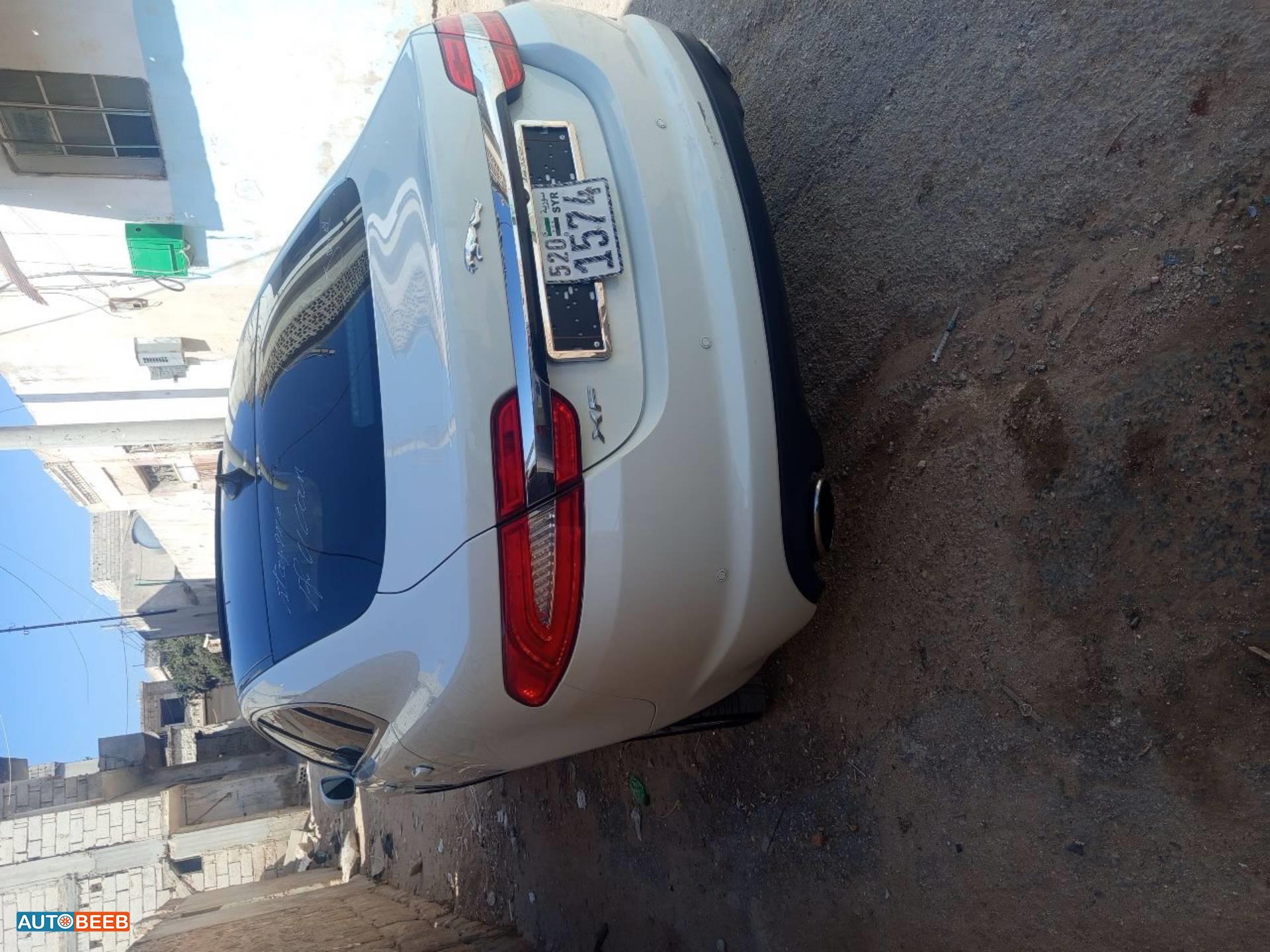 جاكوار XF 2013