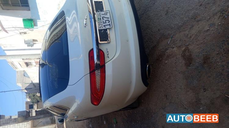 جاكوار XF 2013