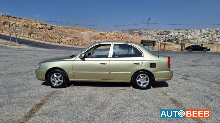 هيونداي فيرنا 1999