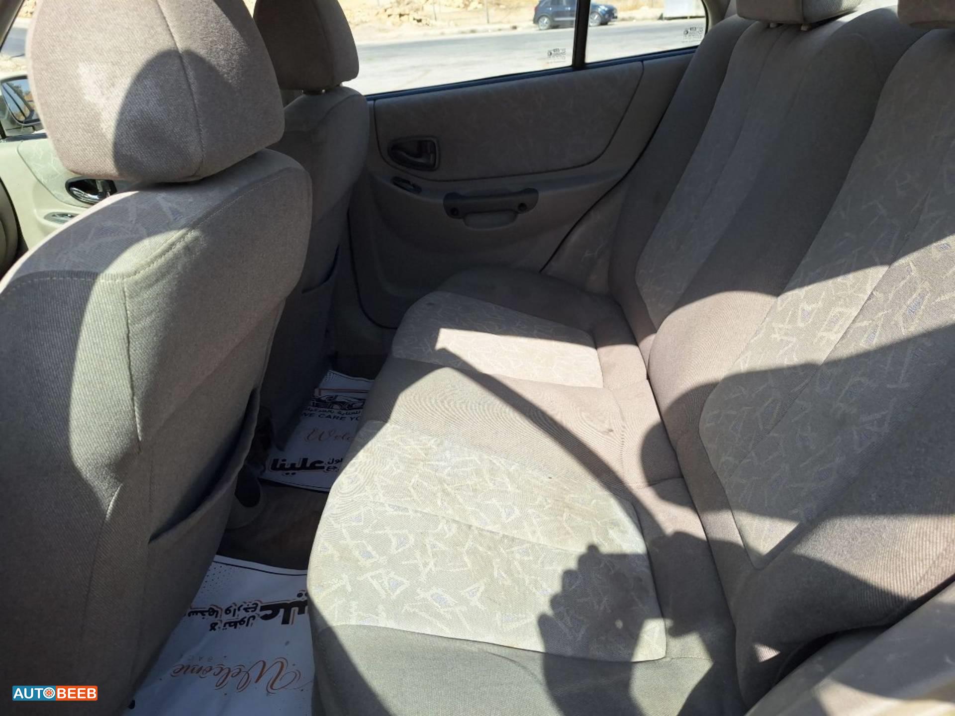 هيونداي فيرنا 1999