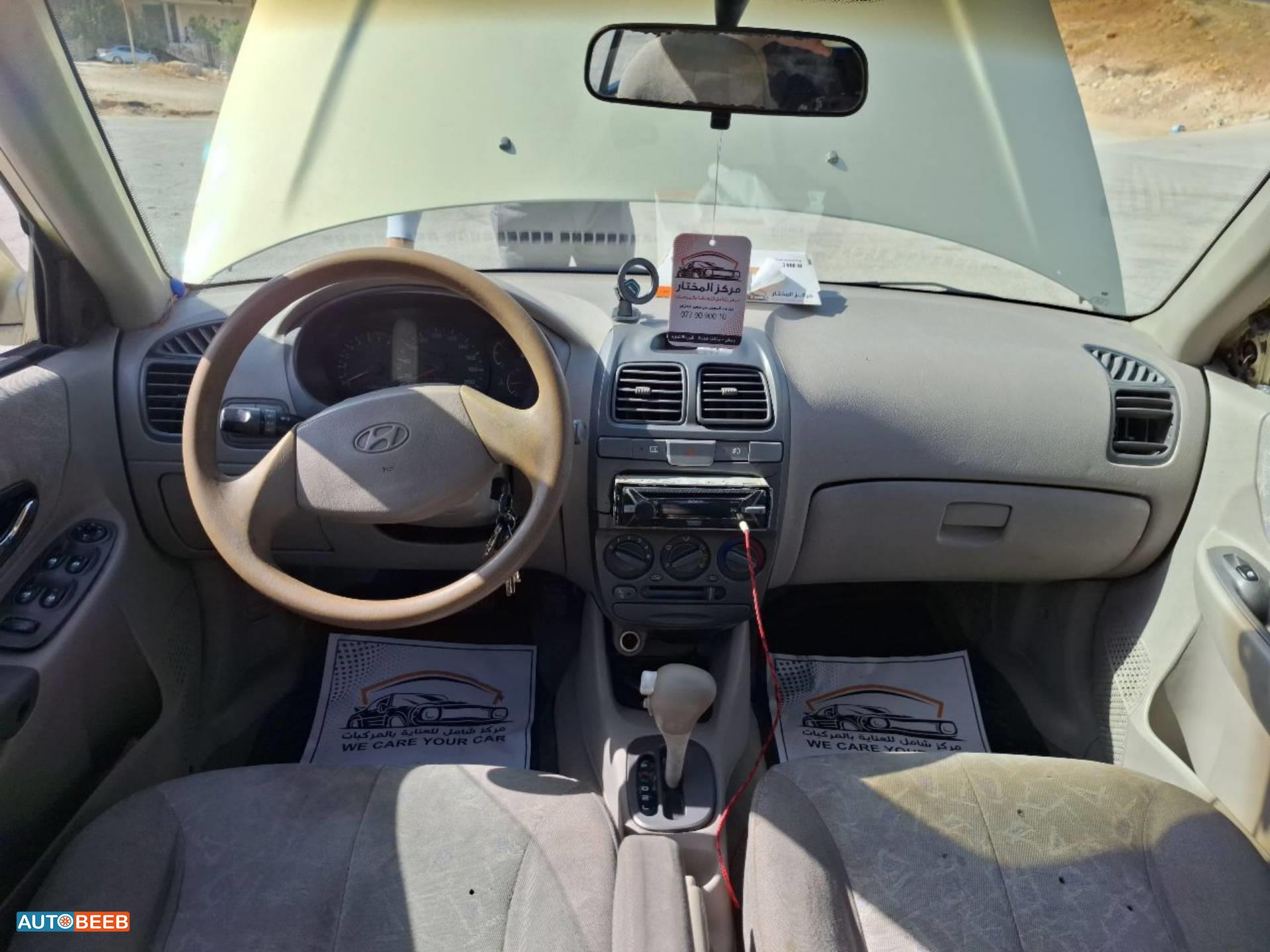 هيونداي فيرنا 1999