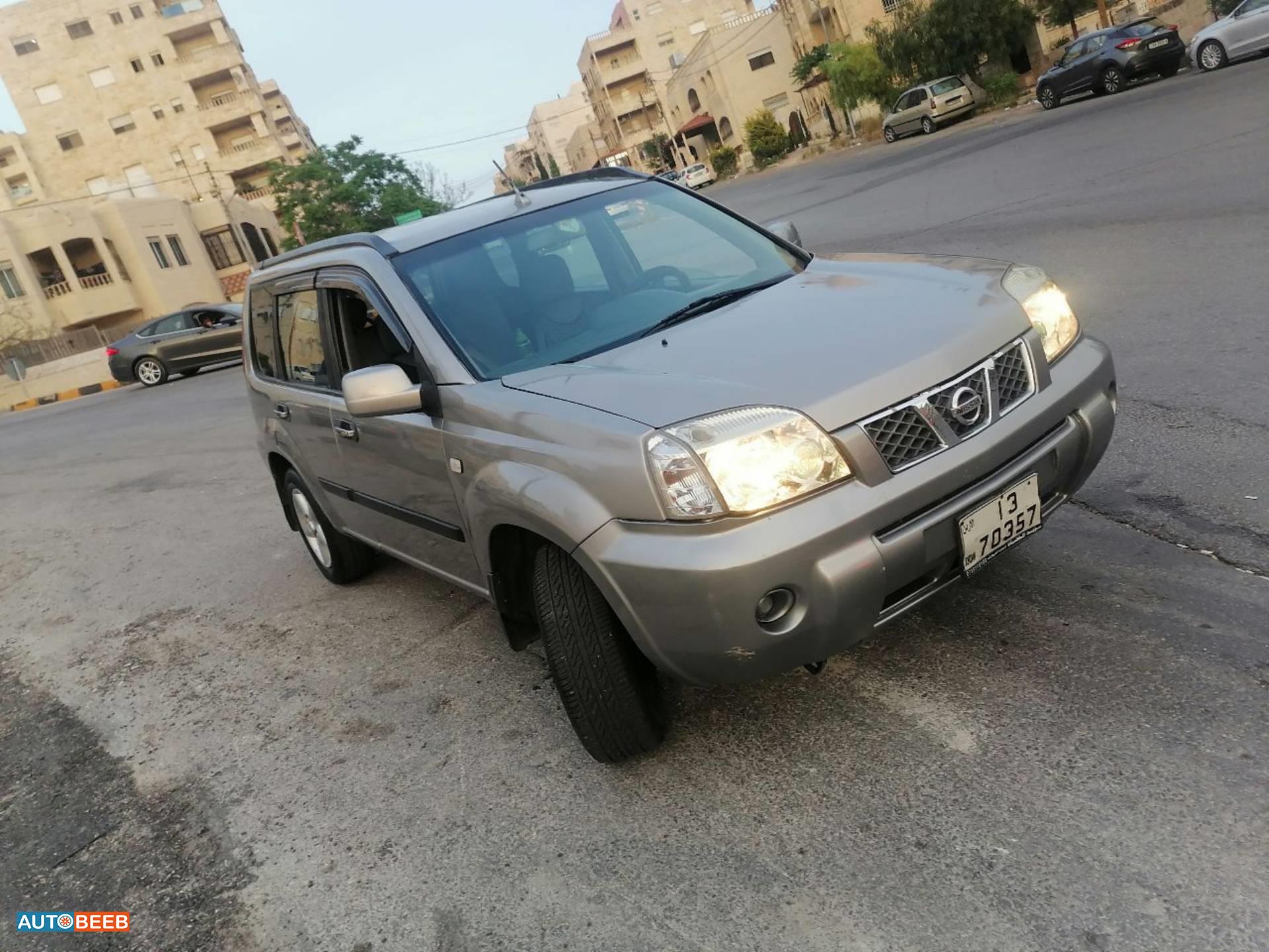 نيسان X-تريل 2005