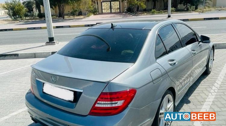 Mercedes Benz C200 2013