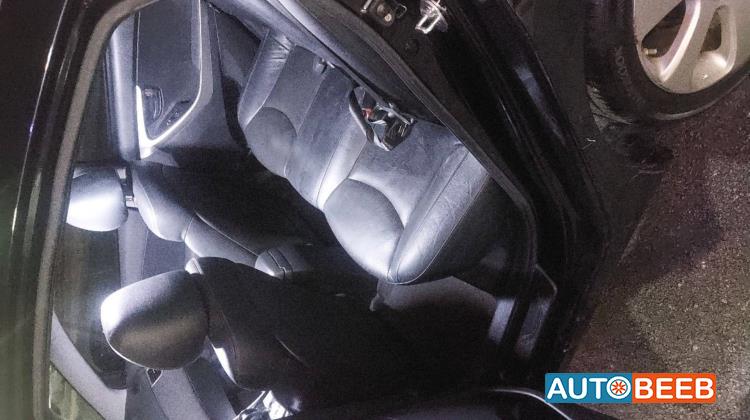 هيونداي النترا 2011