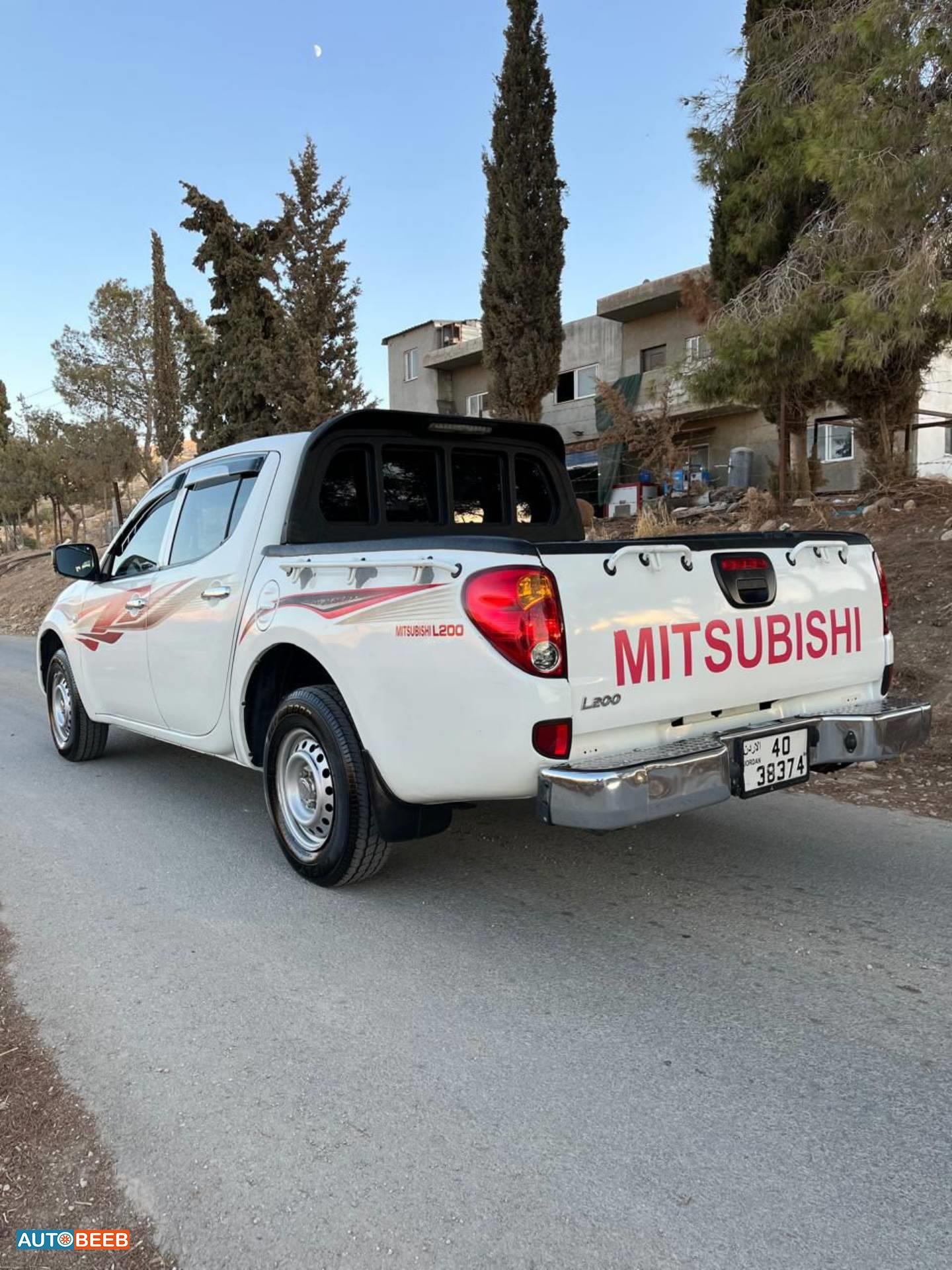 ميتسوبيشي L200 2015