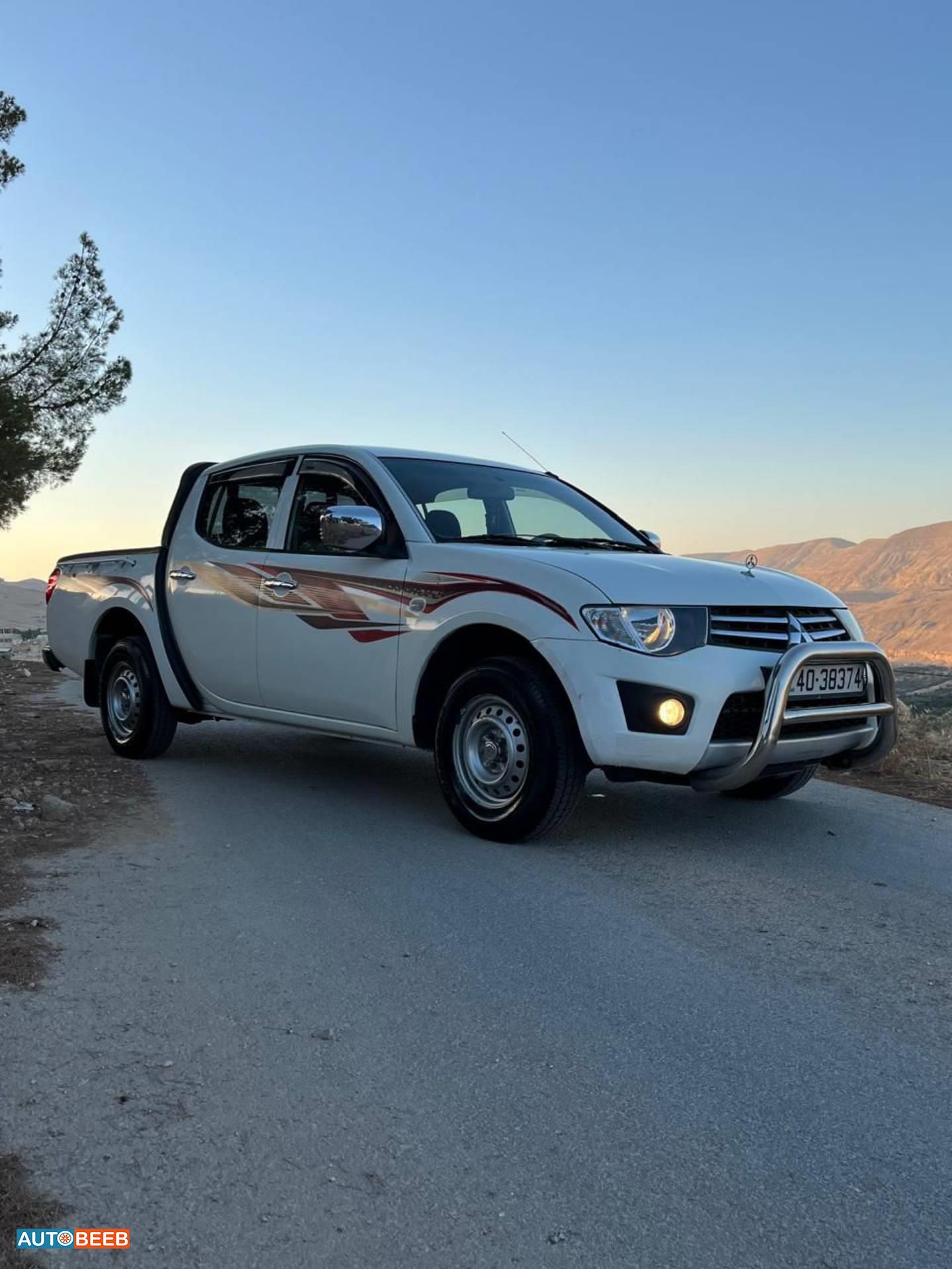 ميتسوبيشي L200 2015