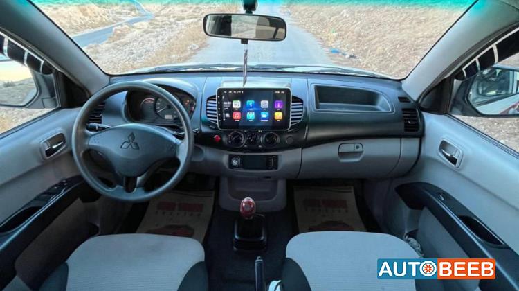 ميتسوبيشي L200 2015