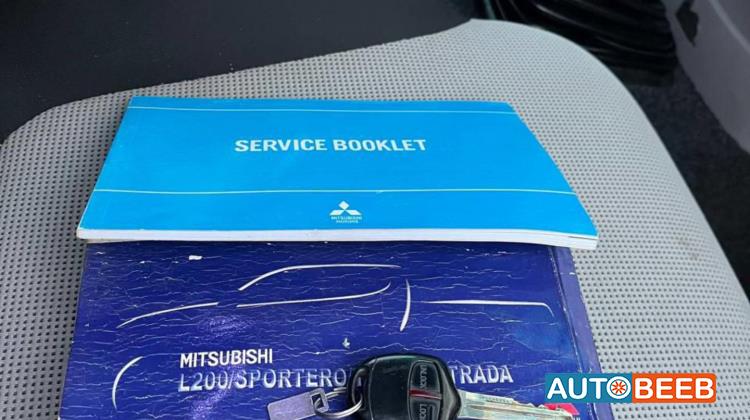 ميتسوبيشي L200 2015