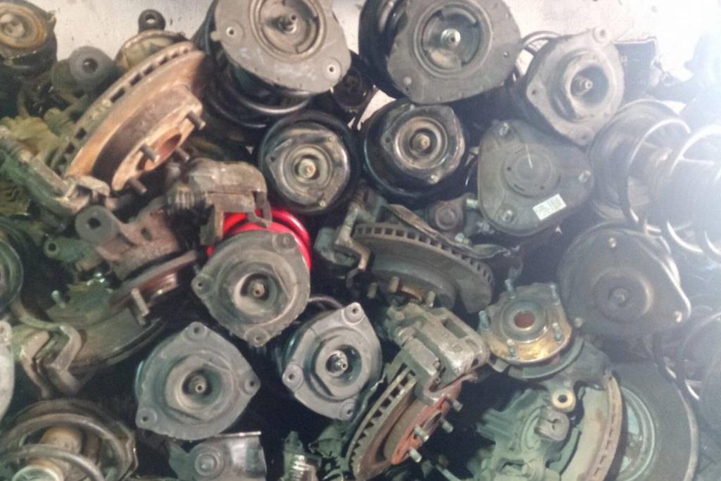  Shock Absorber Toyota Prius