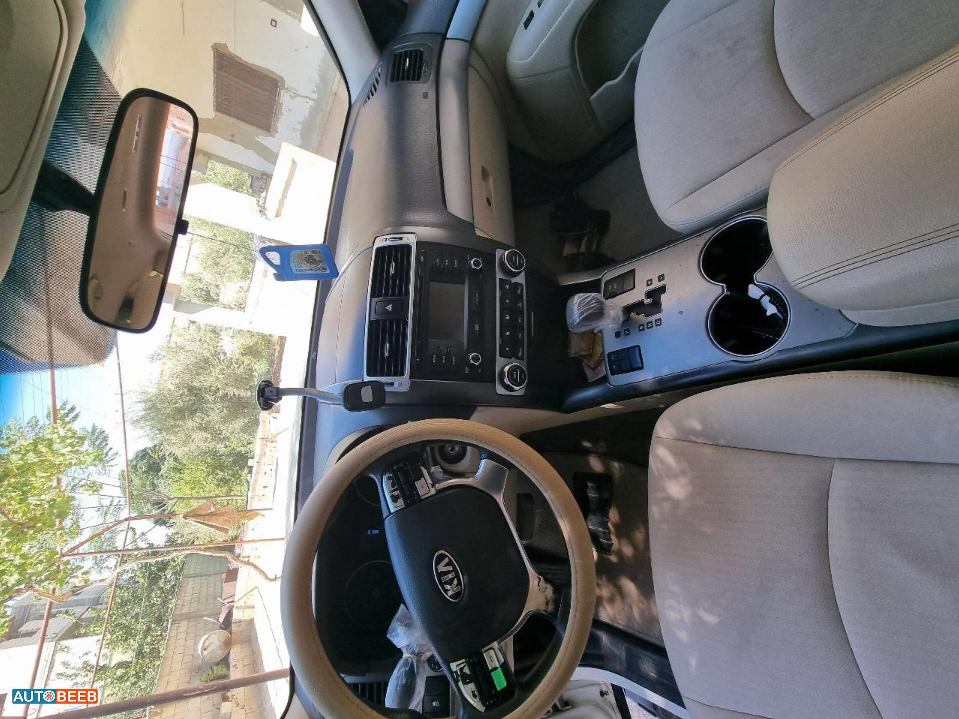 كيا بوريغو - موهافي 2018