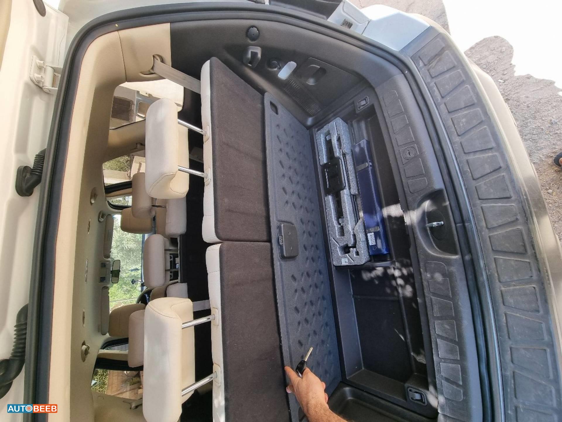 كيا بوريغو - موهافي 2018