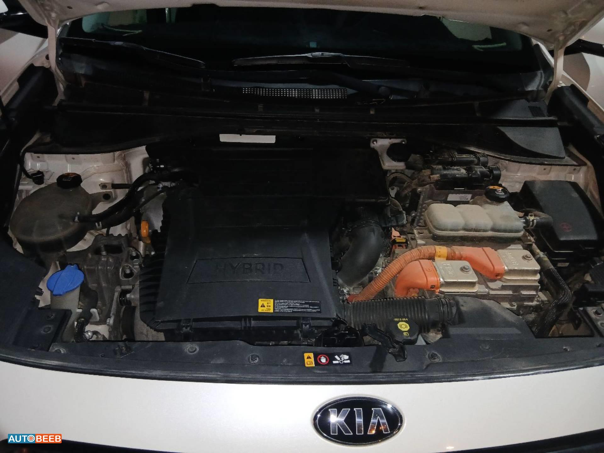 كيا نيرو 2018