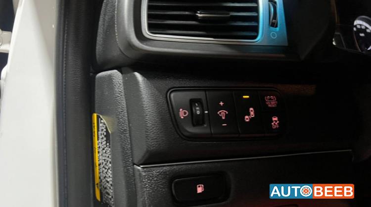 كيا نيرو 2018