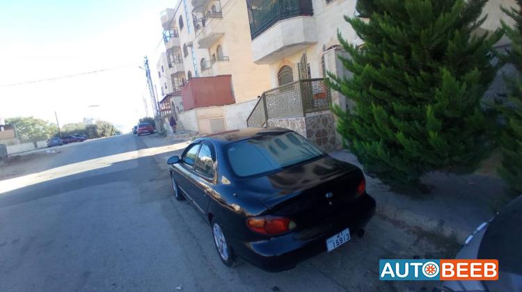 Hyundai Avante 1999