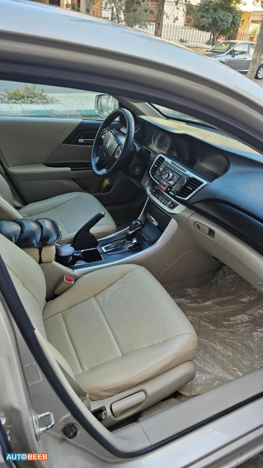 هوندا اكورد 2013