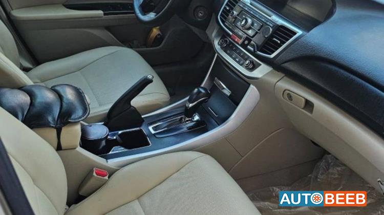 هوندا اكورد 2013