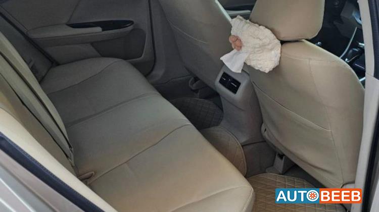 هوندا اكورد 2013