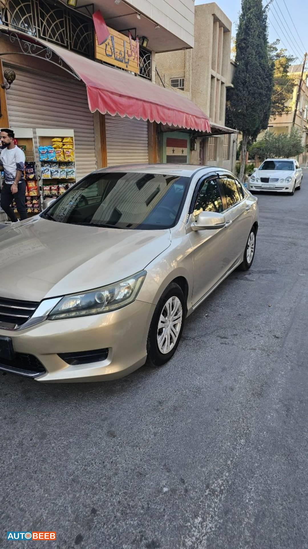 هوندا اكورد 2013